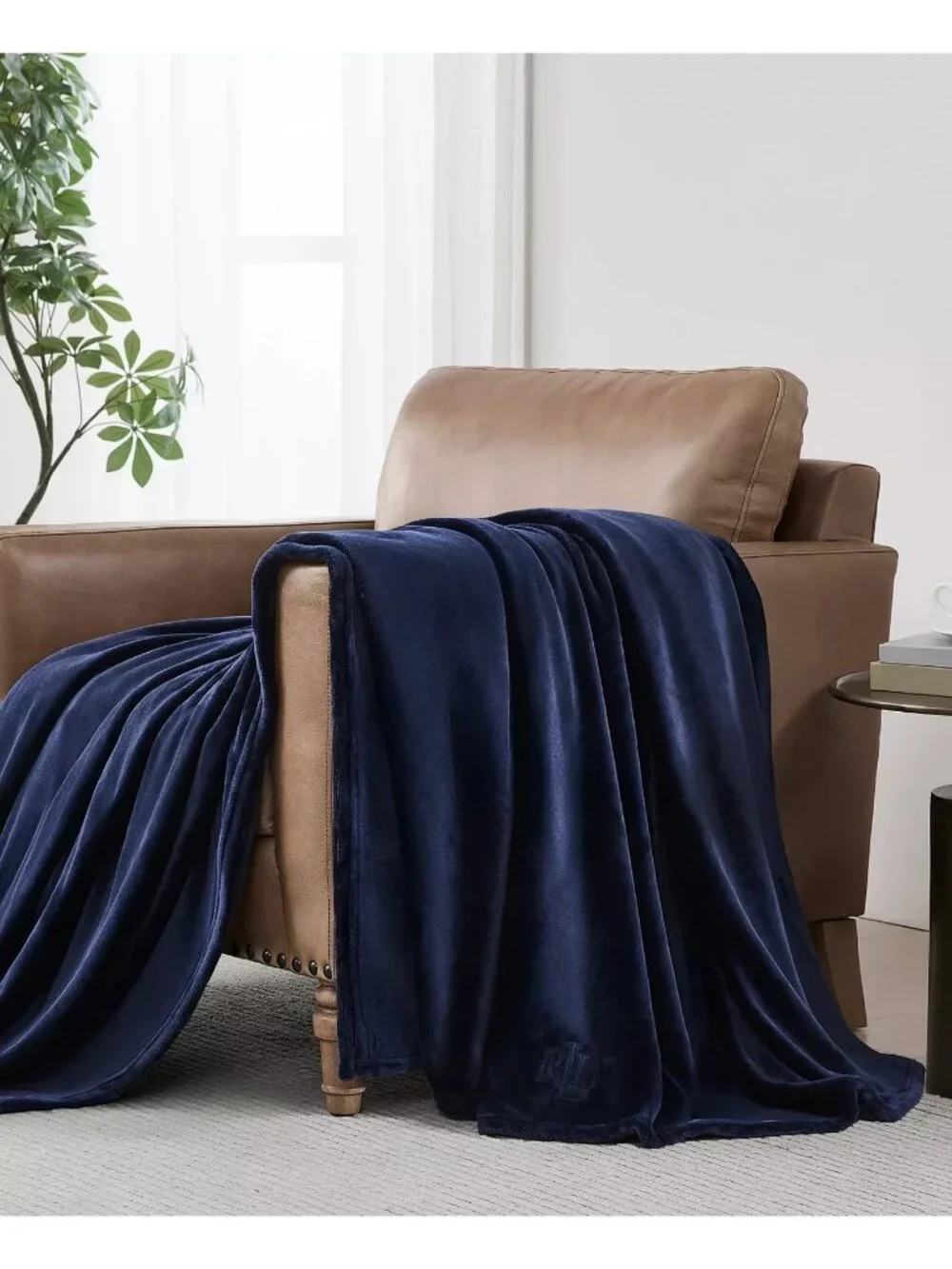 Ralph Lauren Classic Micromink Blanket Full / Queen Blue 90